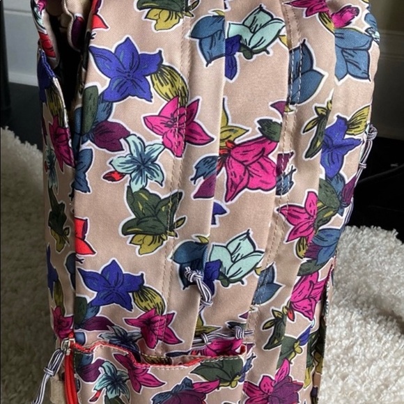 Vera Bradley Large Rolling Backpack Falling Flowers neutral gently used once - Picture 6 of 8